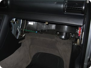 Audi A4 (B5) ohne Handschuhfach